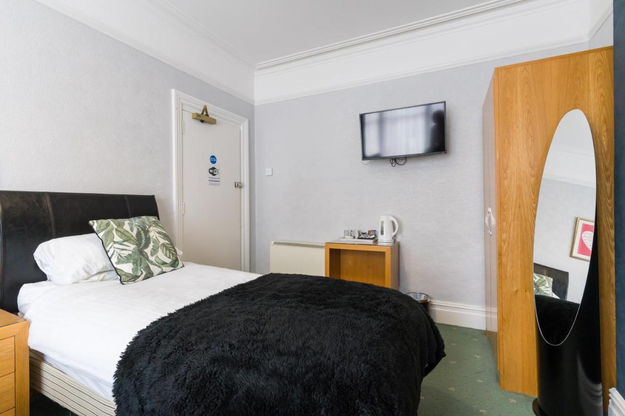 Rooms By Maes Y Mor Town Centre Aberystwyth Bagian luar foto