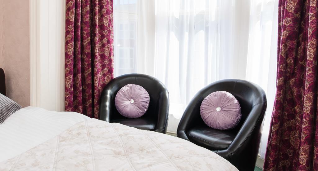 Rooms By Maes Y Mor Town Centre Aberystwyth Bagian luar foto