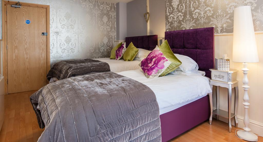Rooms By Maes Y Mor Town Centre Aberystwyth Bagian luar foto